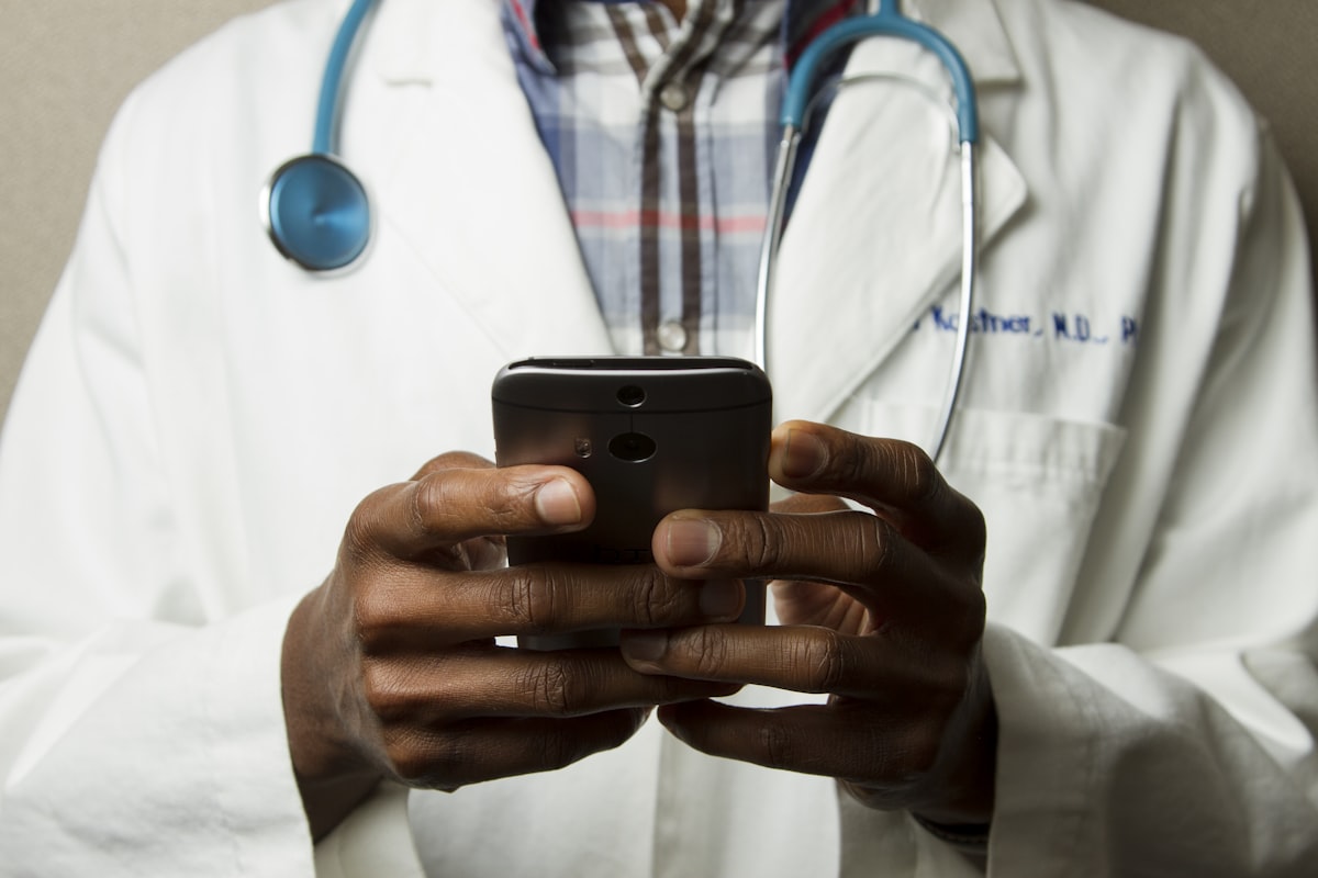 Konsultasi dokter online